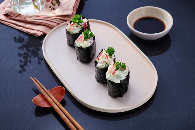 Sushi Gunkan Maki vegetariani con avocado & mela / Veg&Veg