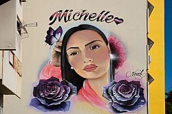 Il murales in memoria di Michelle Causo